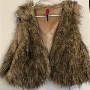 Cropped Fur Vest